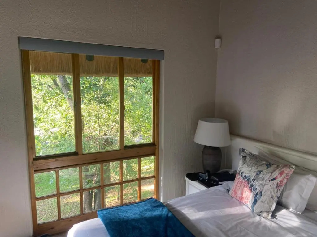 Kruger Park Lodge - IKZ2 - 3 Bedroom Chalet