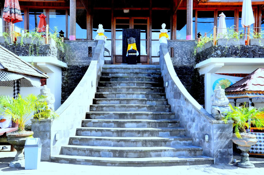 Amerta Sari Hotel & Restaurant