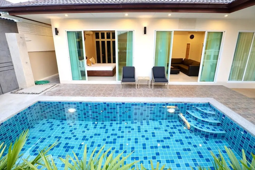 Luxury Pool Villa A10