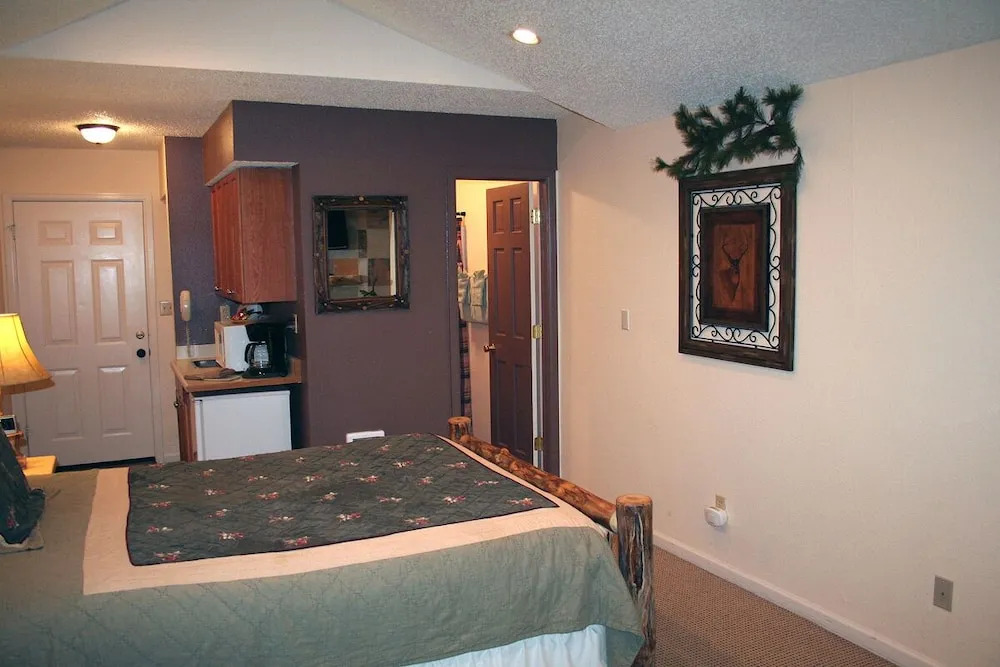 Fawn Valley Inn: 296