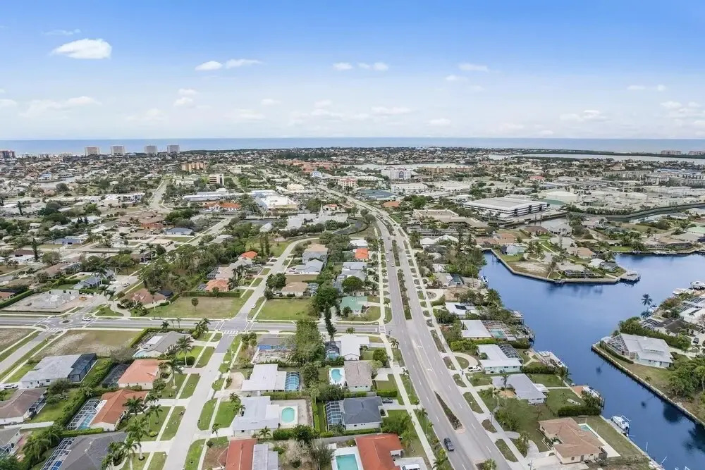N Collier 1201, Marco Island Vacation Rental 3 Bedroom Home by RedAwning
