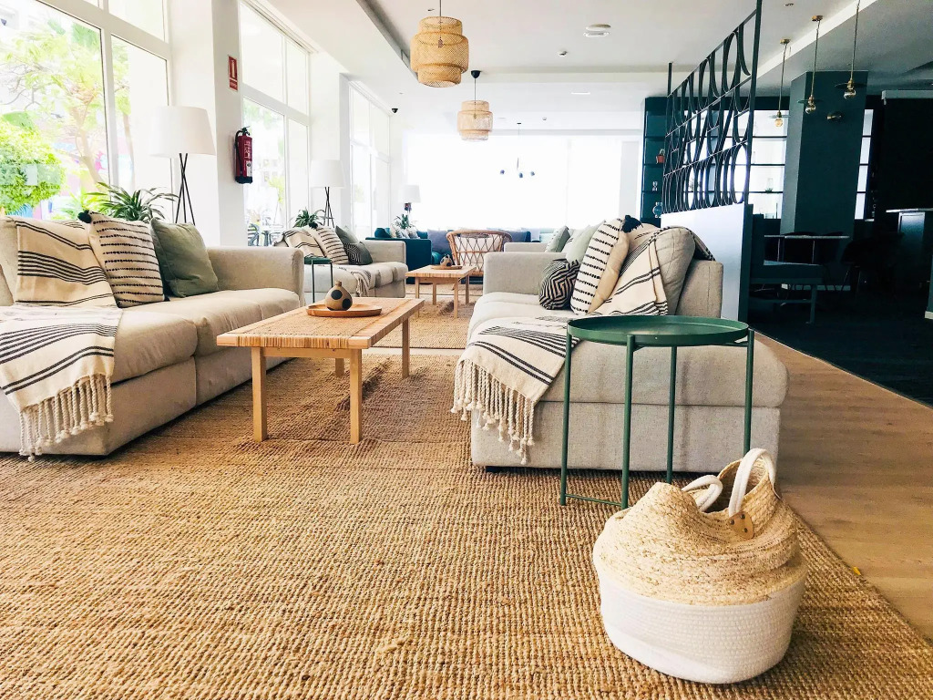 Coral Suites & Spa