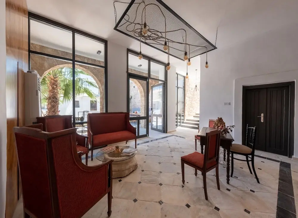 La Regina Veneziana Guest House & Cafe