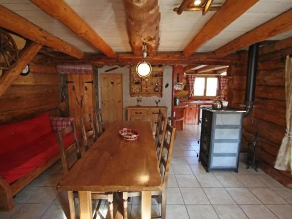 Fuste insolite avec balcon et terrasse dans les Vosges - FR-1-589-241