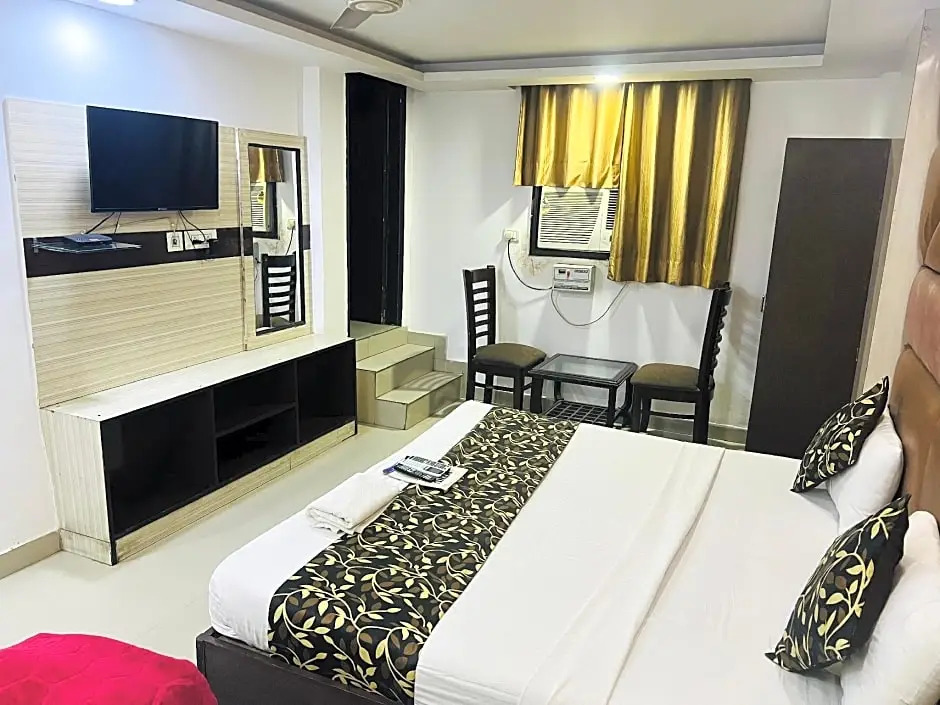 Hotel Krone Plaza Near IGI Airport Delhi