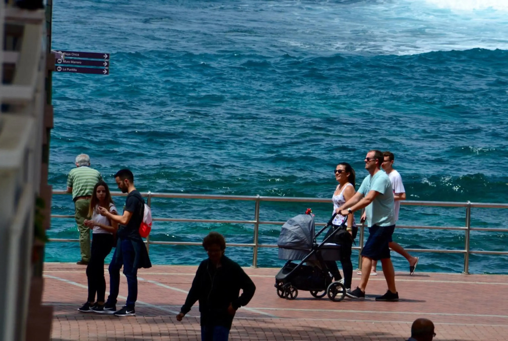 The blue house las Canteras
