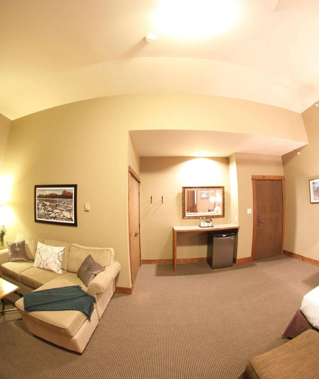 Copper Horse Lodge