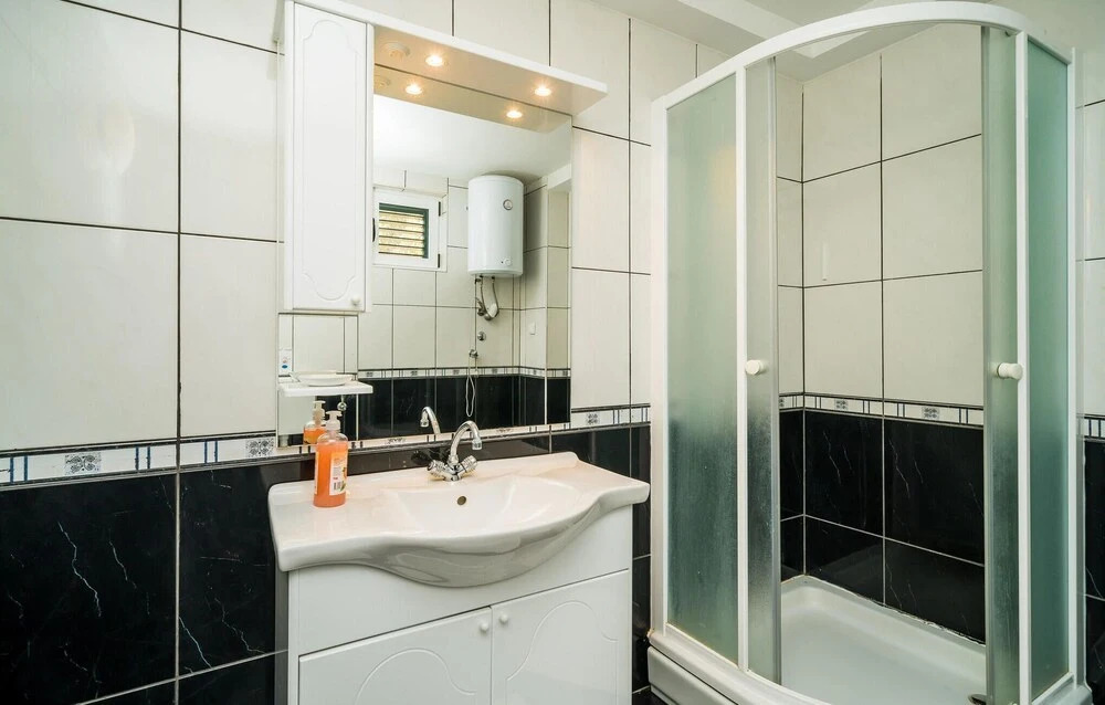 Nice Home in Orasac With Outdoor Swimming Pool, Wifi and 4 Bedrooms