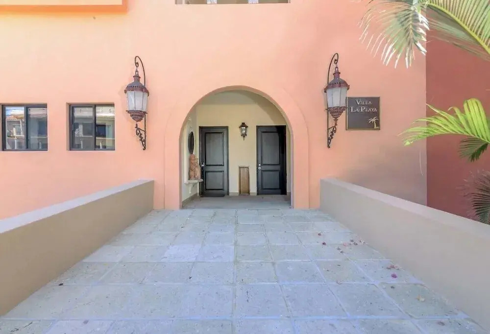 2BD Beach Front Luxury in Cabo