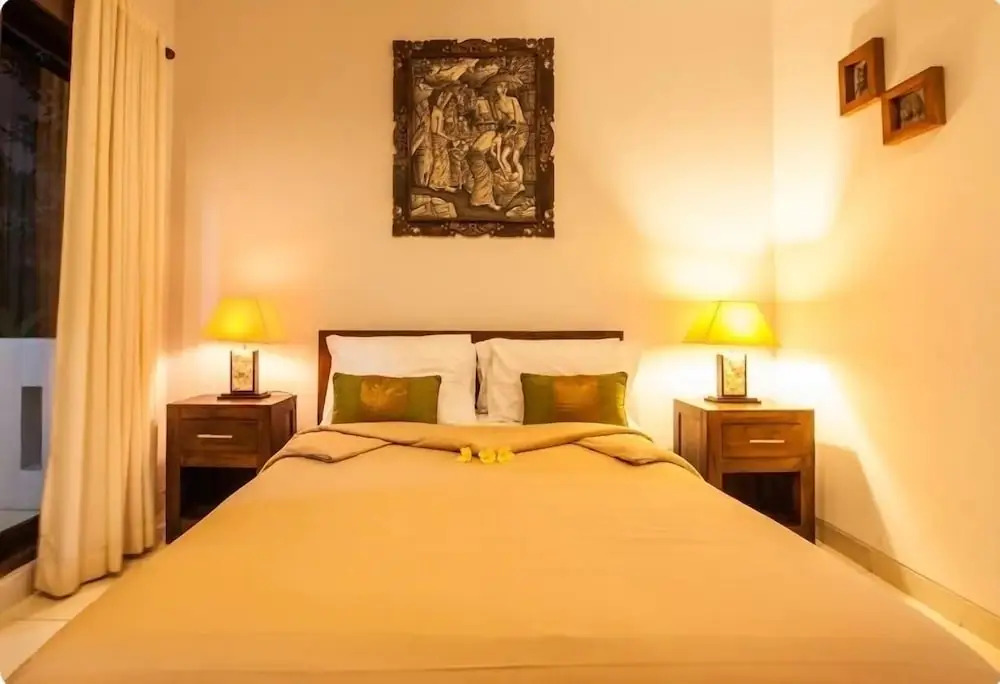 SMV . 8-BR · 8BR Pool Prime Area Walk to Beach N Shops Legian