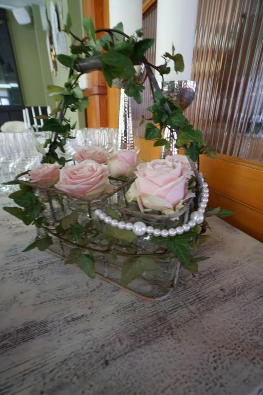 Alpenrose Hotel and Gardens
