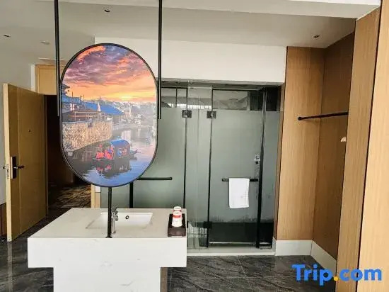 Zhongxiang Kaiden Business Hotel