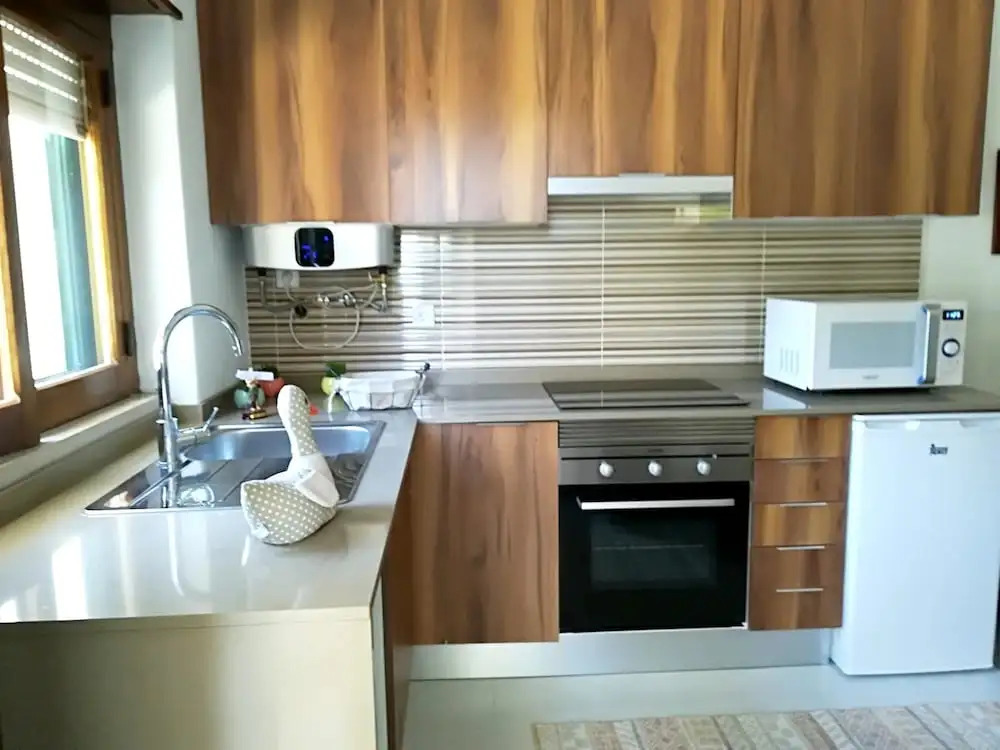 House With 2 Bedrooms in Sesimbra, With Wonderful Mountain View, Enclo