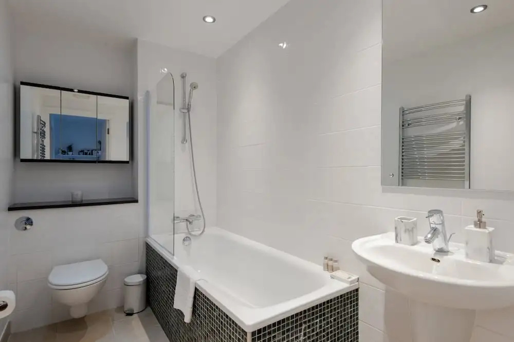 Newly Refurbished 1 Bed, With Balcony, Elephant & Castle/kennington