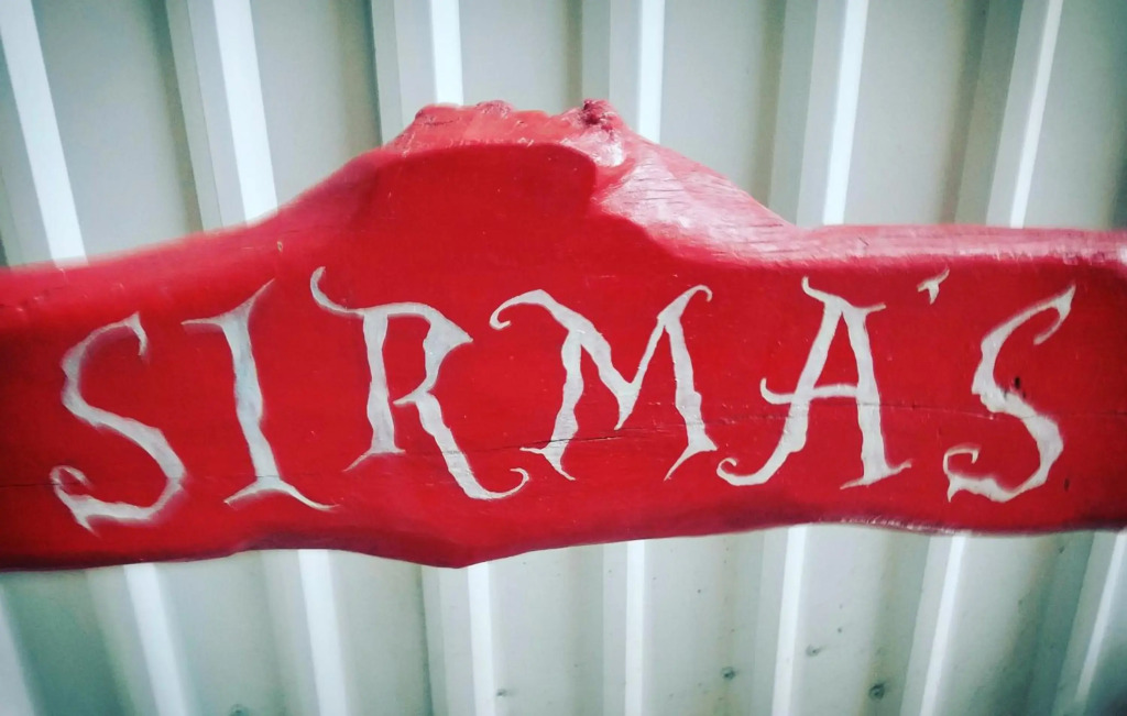 Sirma's Studio - Artsy Quiet 1-Bdrm in the Prime Center of Skopje
