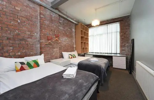 Mason Street Apartment Sleeps 16