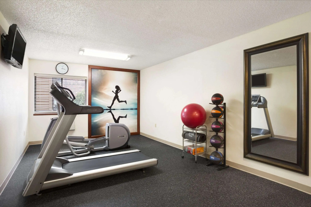 Days Inn by Wyndham Middletown