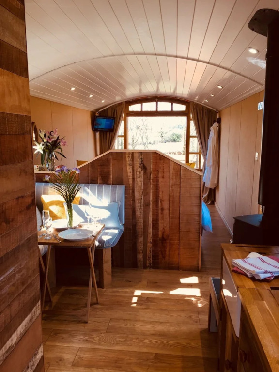 Ashwood Shepherd Hut