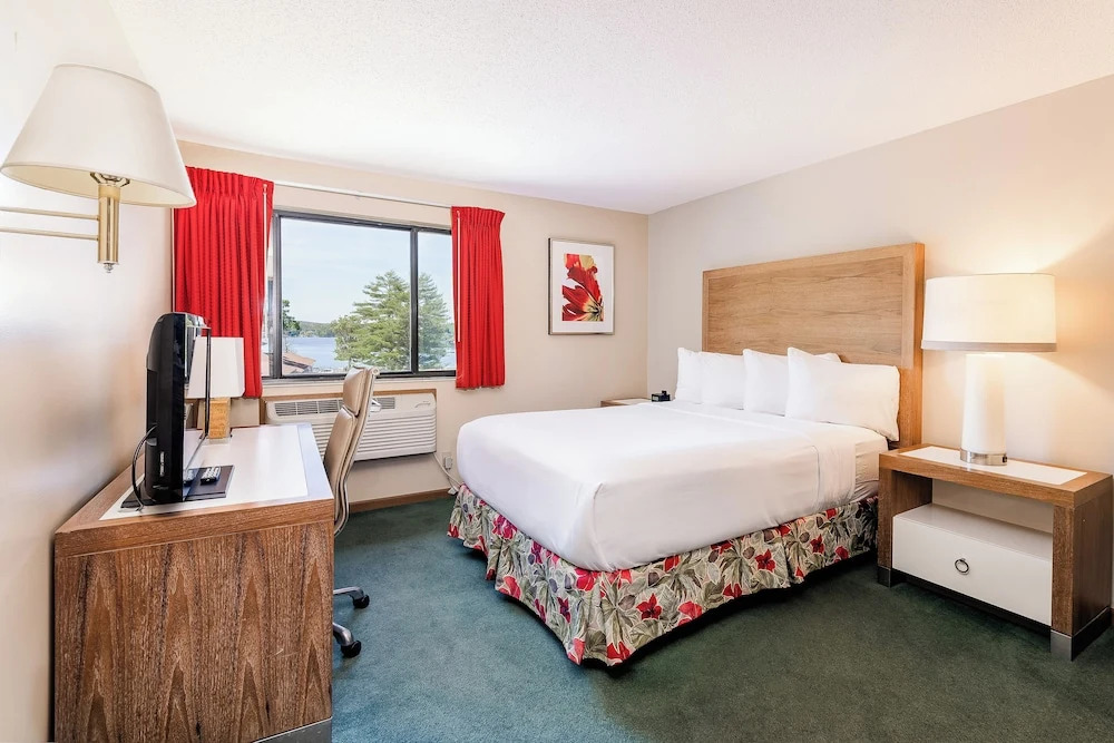 Natura Aloha Beach Resort