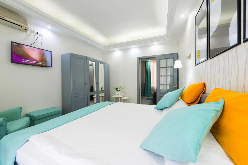 Relax Comfort Suites Hotel