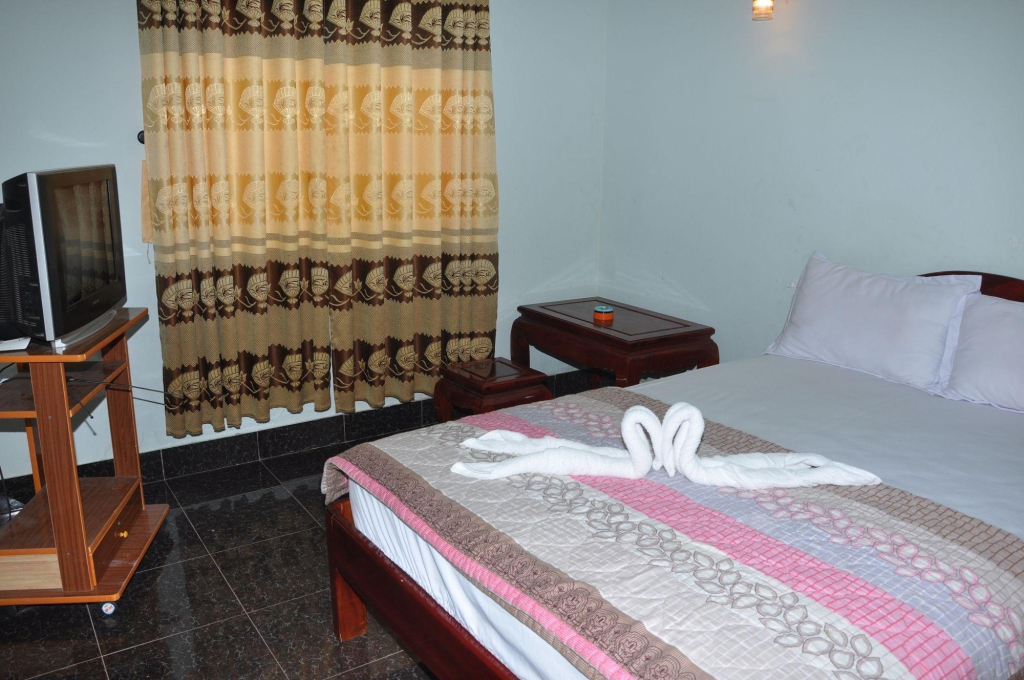 Lum Dong Tien Hotel