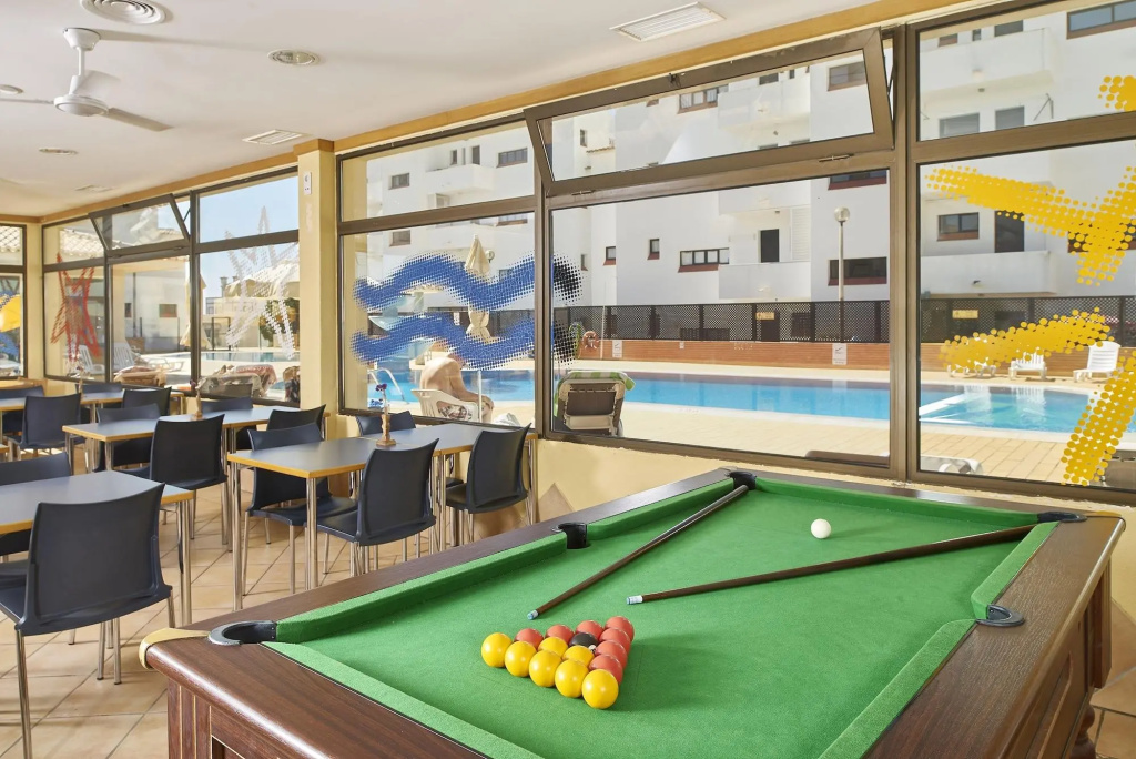 Oceanus Aparthotel