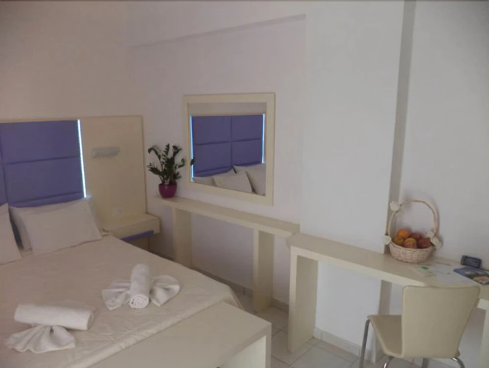 Bicorna Chania Pool Escape - Stylish Rooms