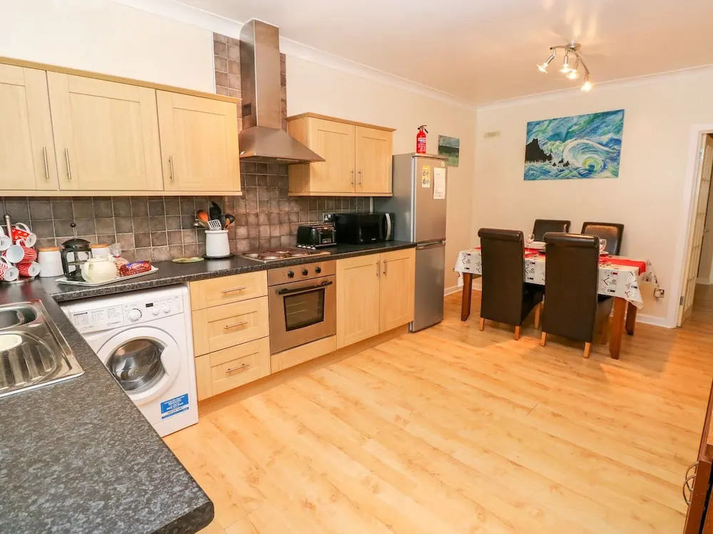 1 Glenvale