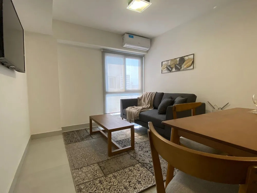 Homefull  Apartamentos