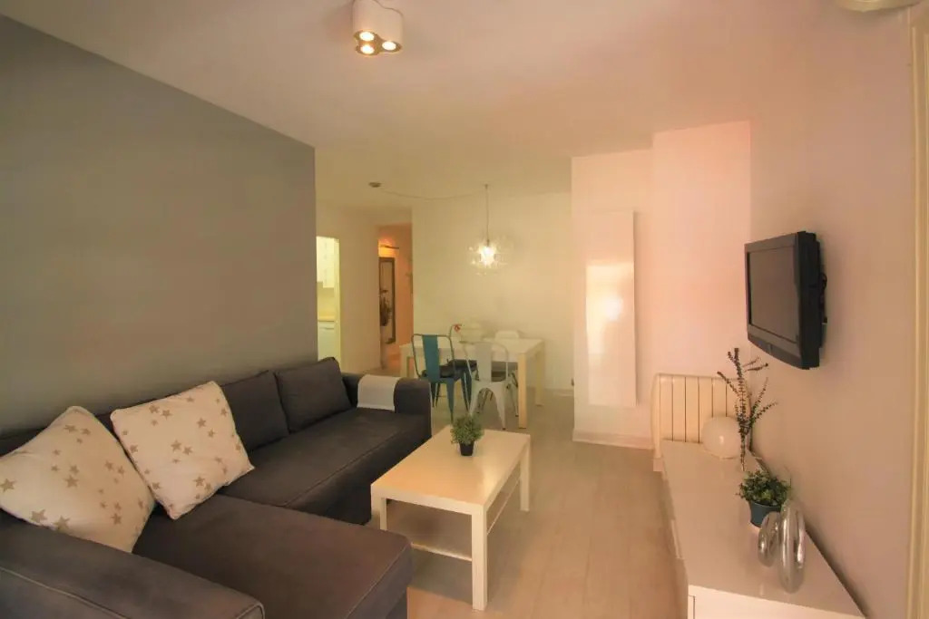 Apartamento CasaTuris con vistas a la playa del Postiguet A103