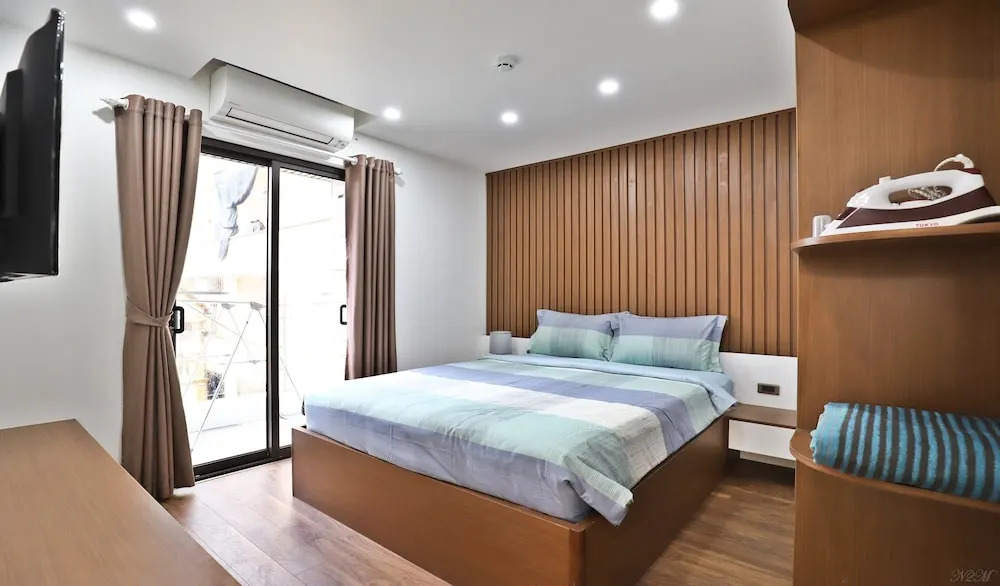 Xuan La Apartment
