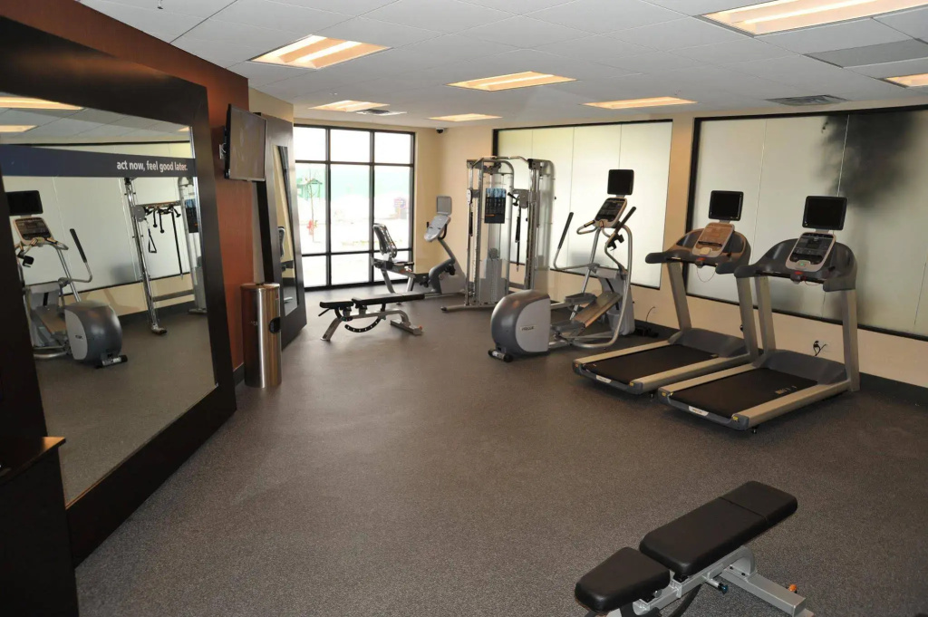 Hampton Inn and Suites Robbinsville