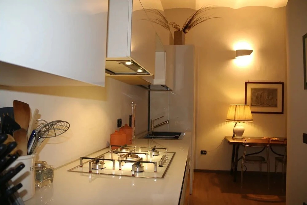 Apartament House 25