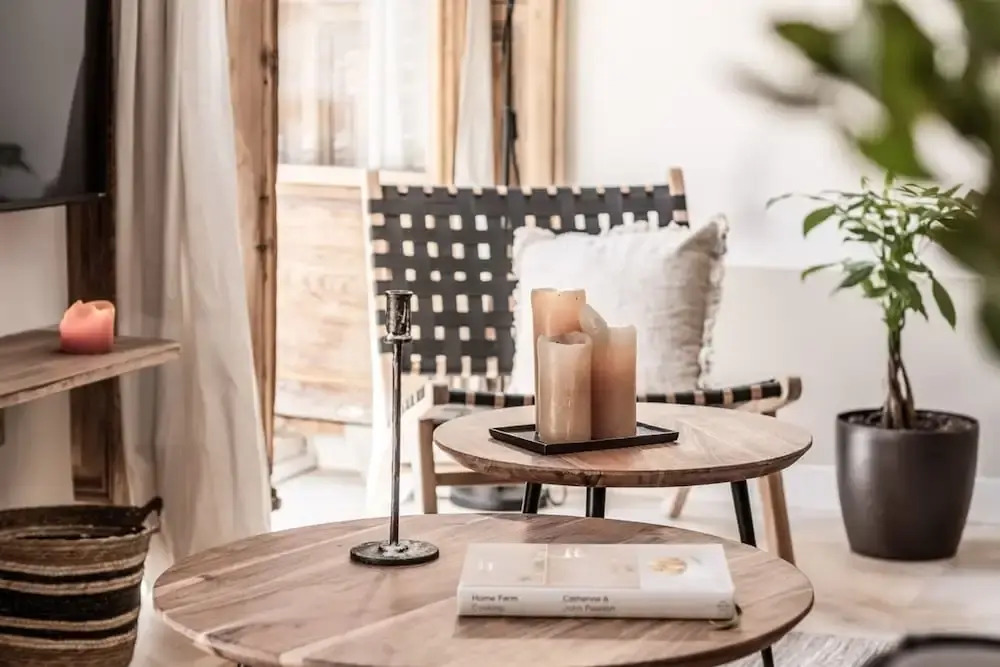 Garos - 2 Bedrooms in Malasa a