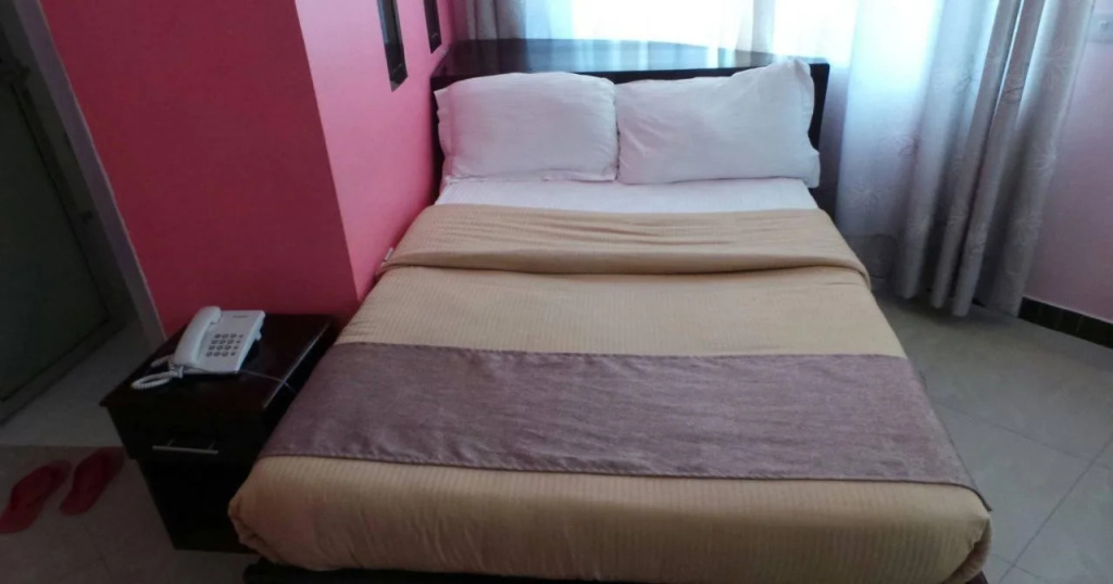 Fahari Hotel