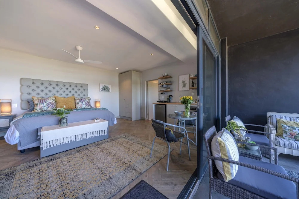 365 Sunset Self Catering Apartments