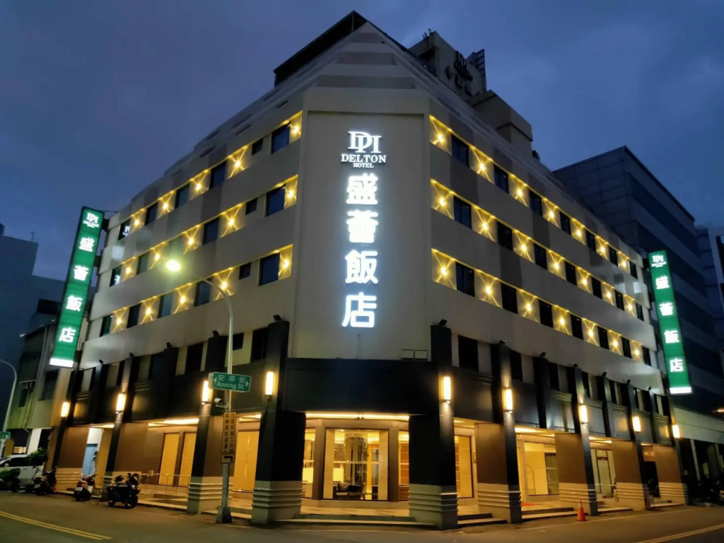 Delton Hotel