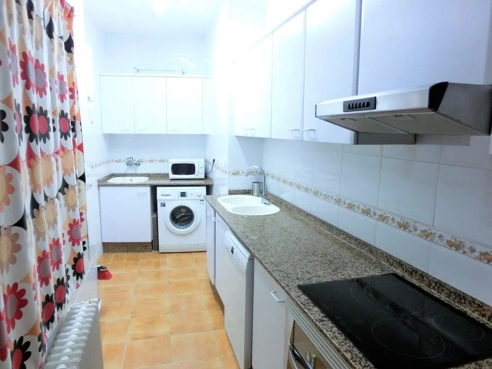 Living Valencia Apartments - Merced