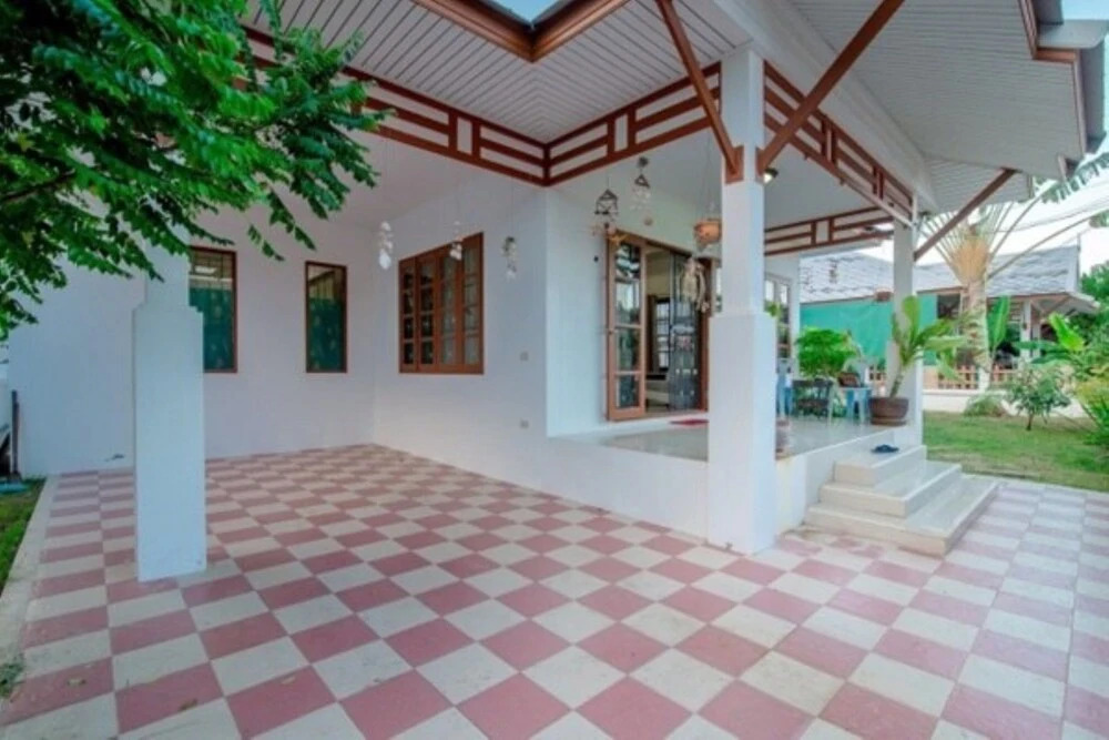 Great Green B Pool Villa