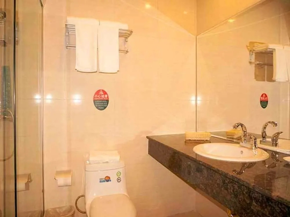 Green Tree Inn Tianjin Daqiao Avenue