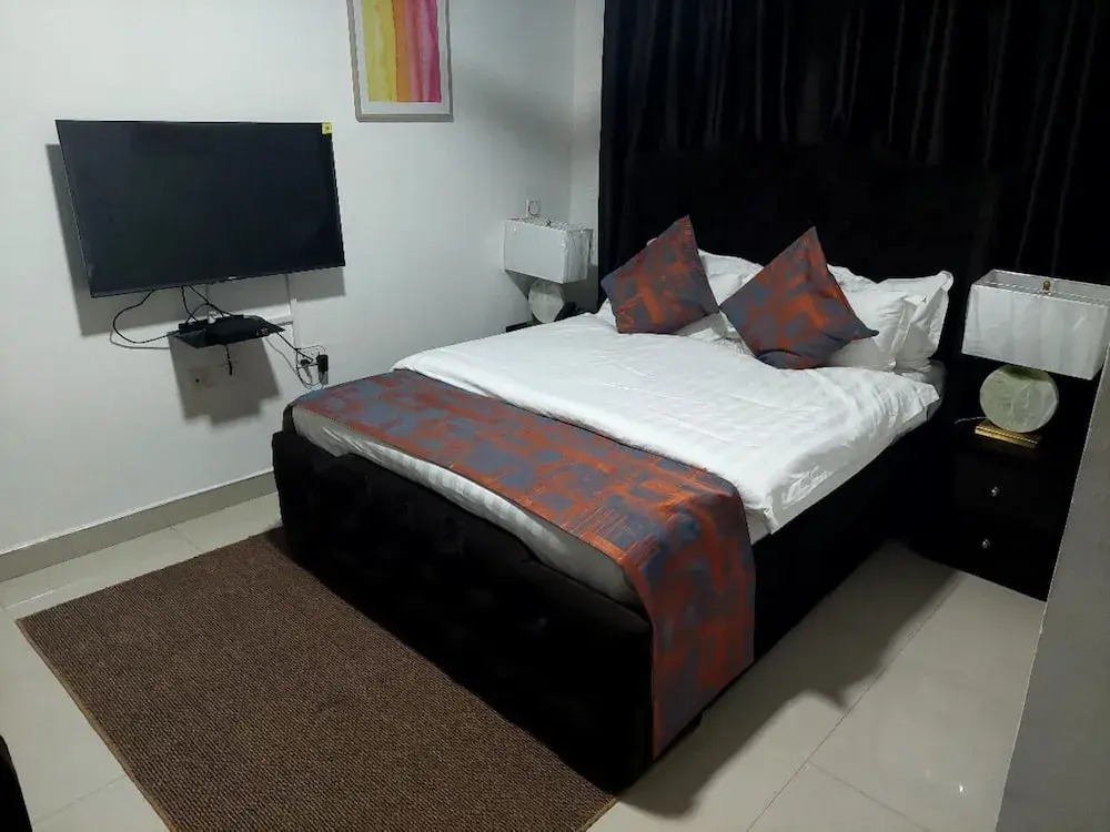 My5 Hotel