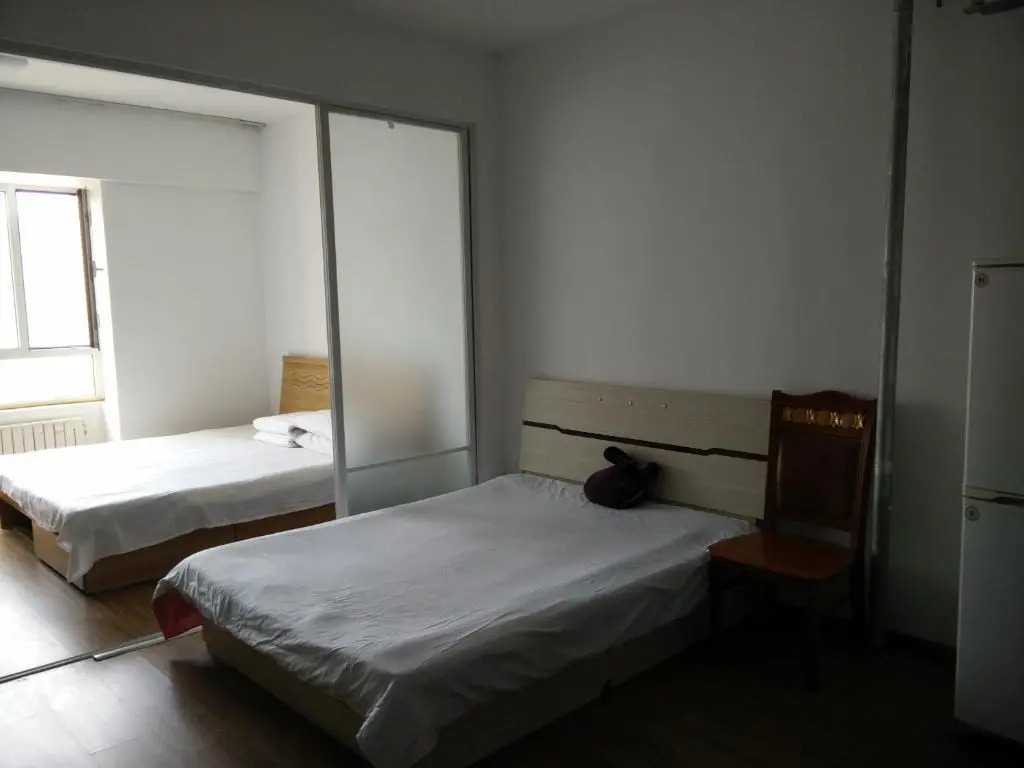 Dalian Baofayueju Apartment