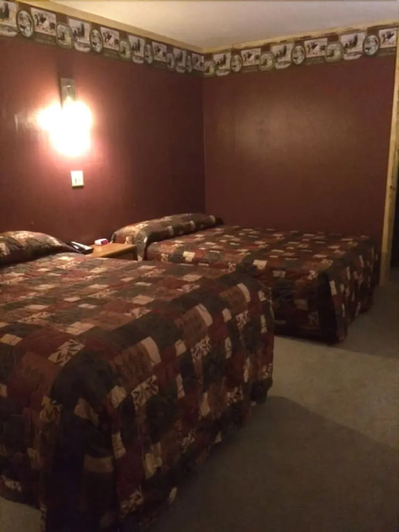 Dakota Winds Motel