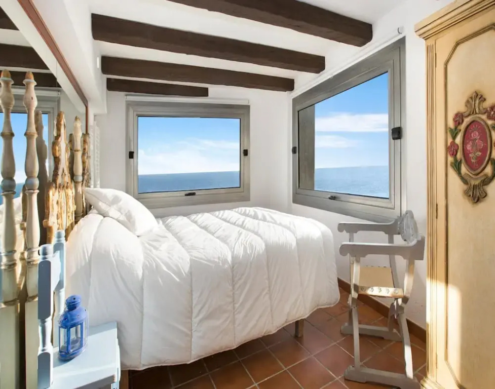 Villa in Cala Canyelles With Sea Views & Pool
