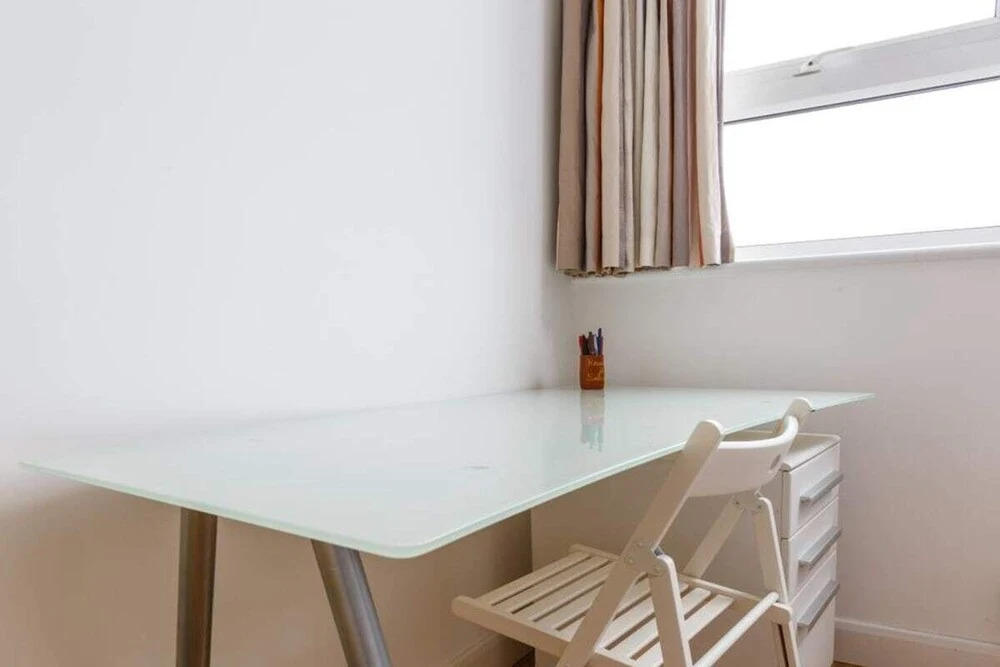 Bright and Colourful 2 bed Flat in Islington