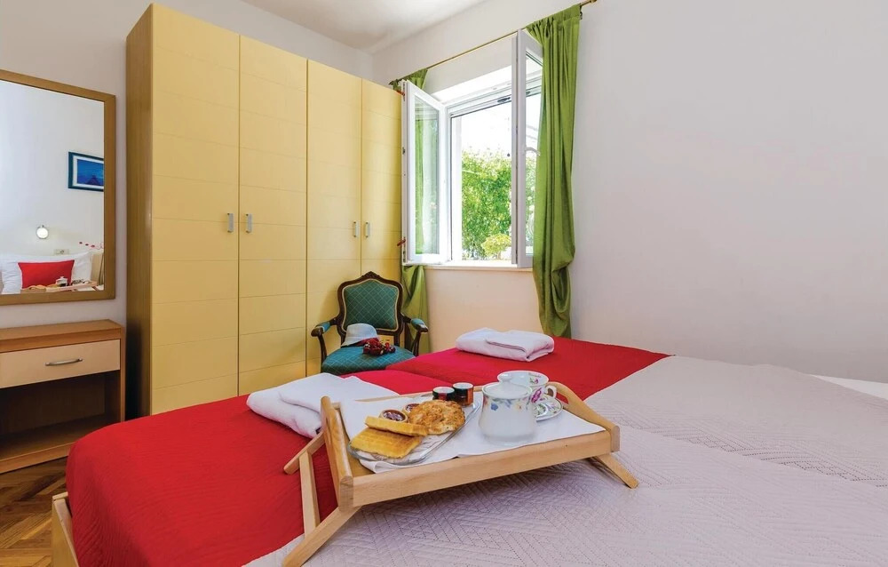 Nice Home in Bosanka With Wifi and 3 Bedrooms