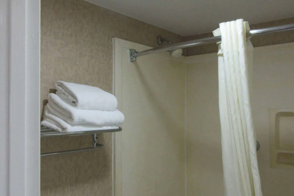 Super 8 by Wyndham Manchester TN