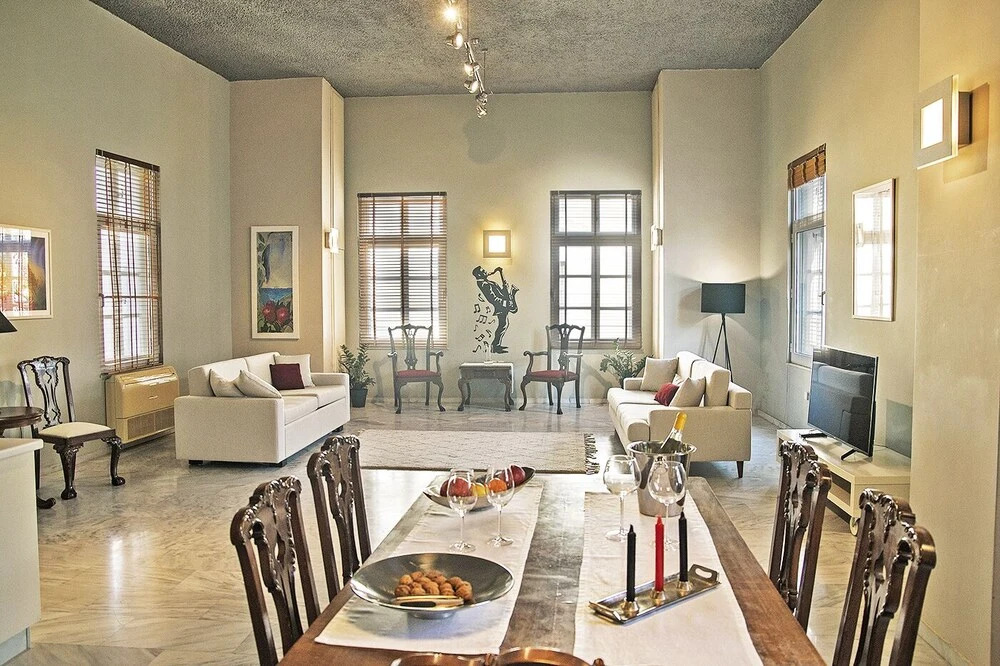 Four Streets Athens - Luxury Suites Apartments in Athens