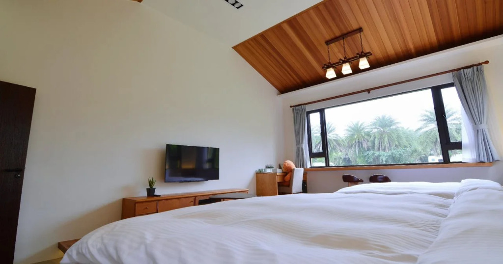 Greenfield Villa