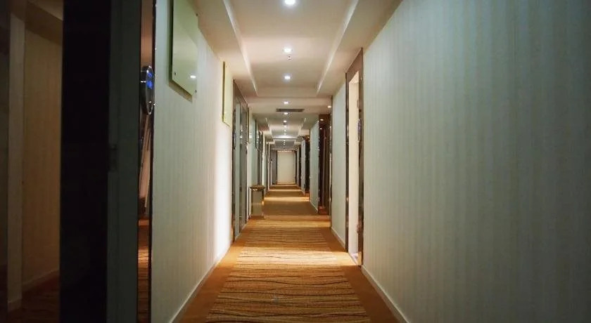 Shiman Art Hotel (Guangzhou Chebei Subway Station)